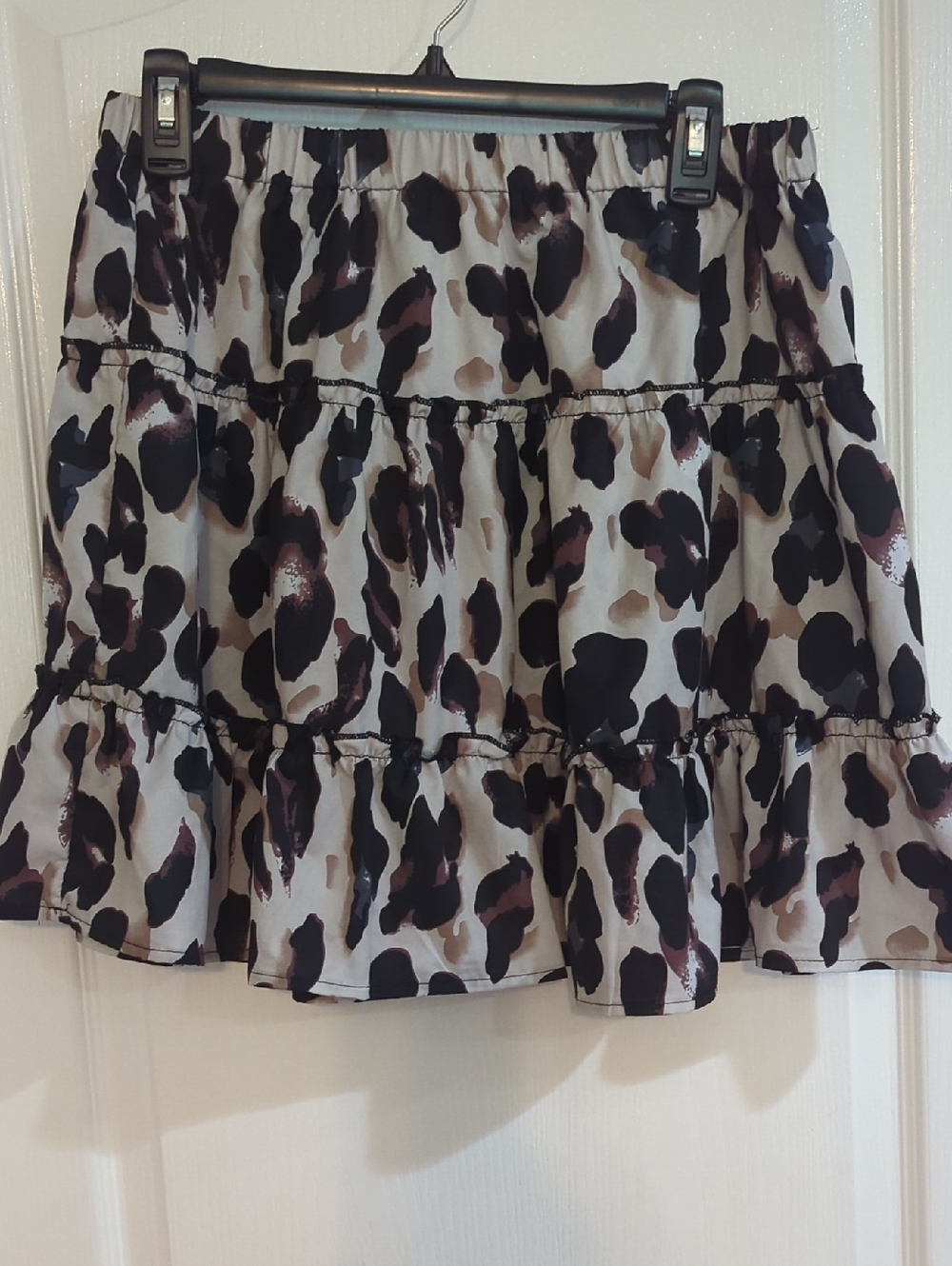 Tiered Animal Print Mini Skirt - Black & Brown Size L